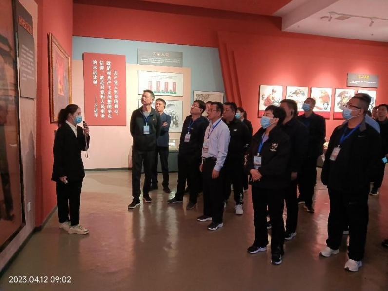 乡镇（街道）党（工）委书记进修一班走进新乡先进群体开展党性教育现场教学 新乡先进群体教育基地